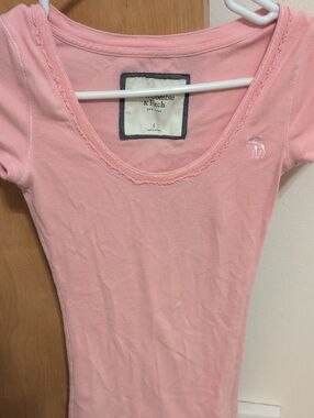 Abercrombie & Fitch Pink Scoop Neck Slim Tank